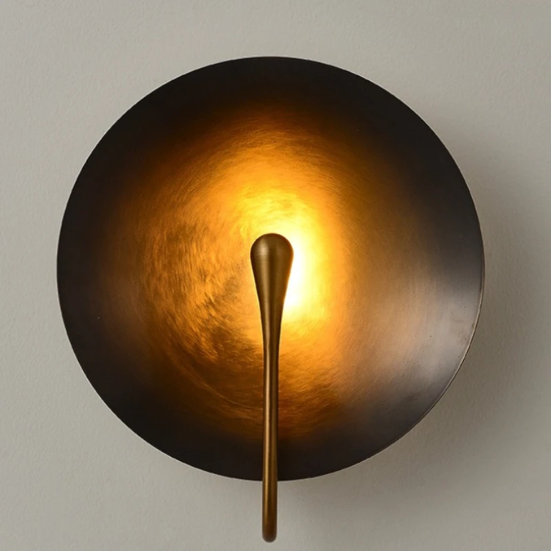 Artistic Minimalist LED Wall Lamp Retro Rotundity Metal Wall Light Living Room Study Bedroom Corridor Entrance Atmoshere Sconces