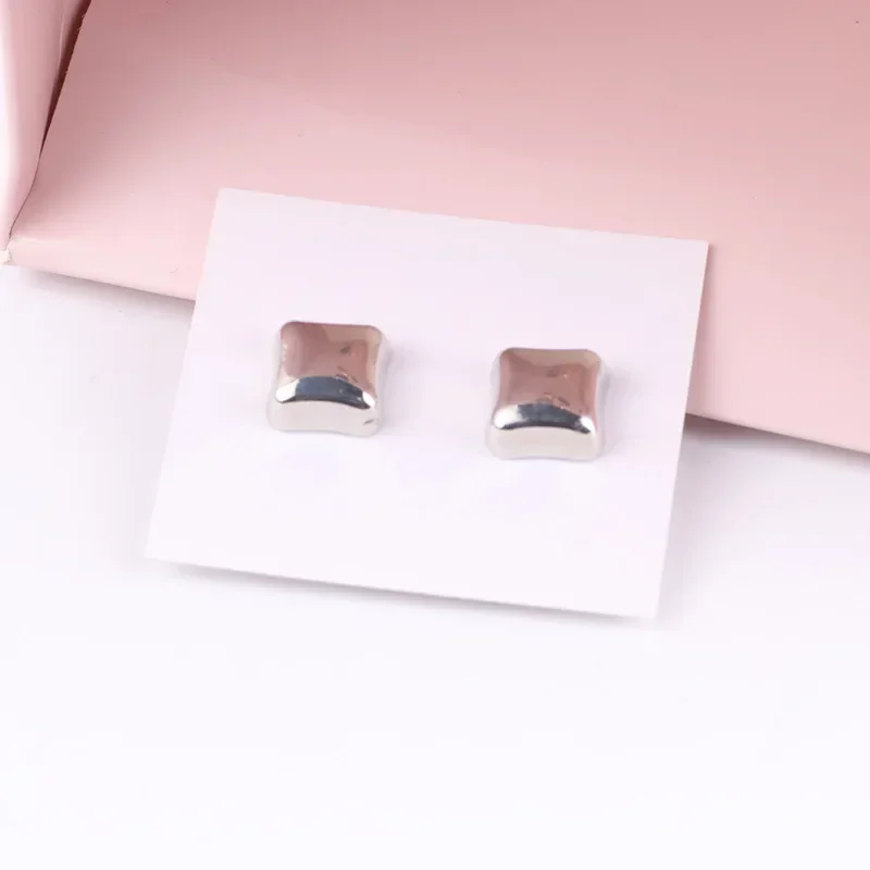 Fashion Safe Hijab Pin Brooch Magnet for Muslim Scarf Strong Metal Plating Magnetic Hijab Clip No Hole Pins Luxury Accessories