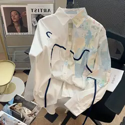 2023 nuova primavera e autunno Design Sense piccola folla Graffiti Color Matching camicia da uomo retrò in stile Hong Kong allentata e unica