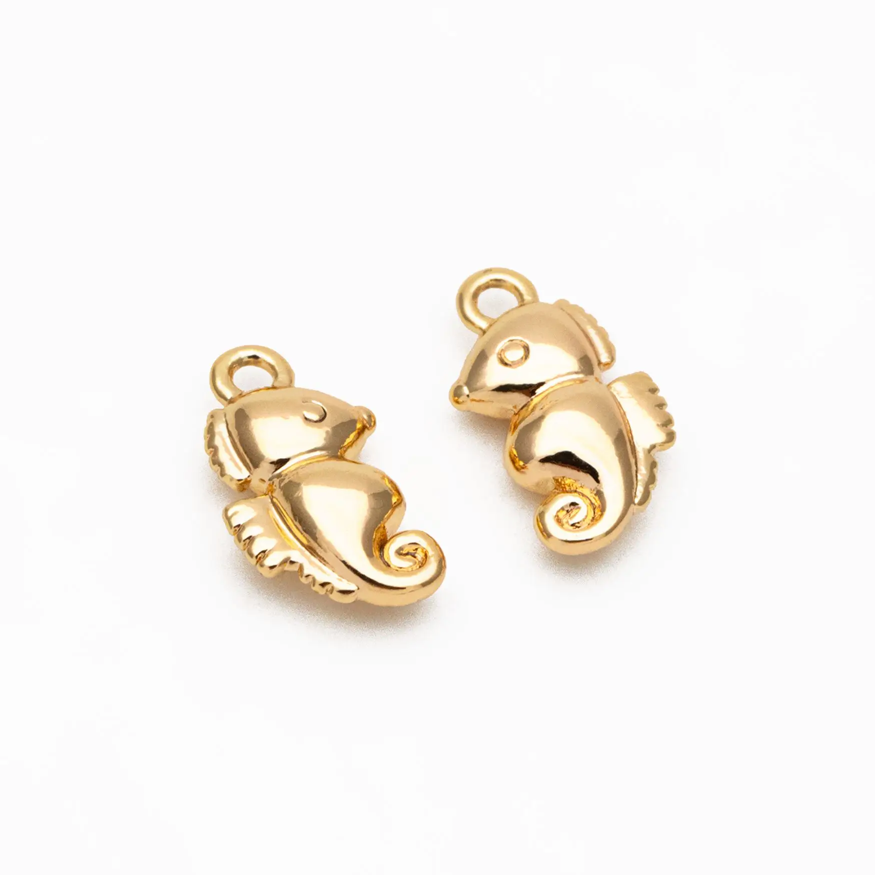 

10pcs Gold Sea Horse Charm, Chameleon Ocean Pendant, For Jewelry Making DIY Accessories Supplies Wholesale (GB-3825)