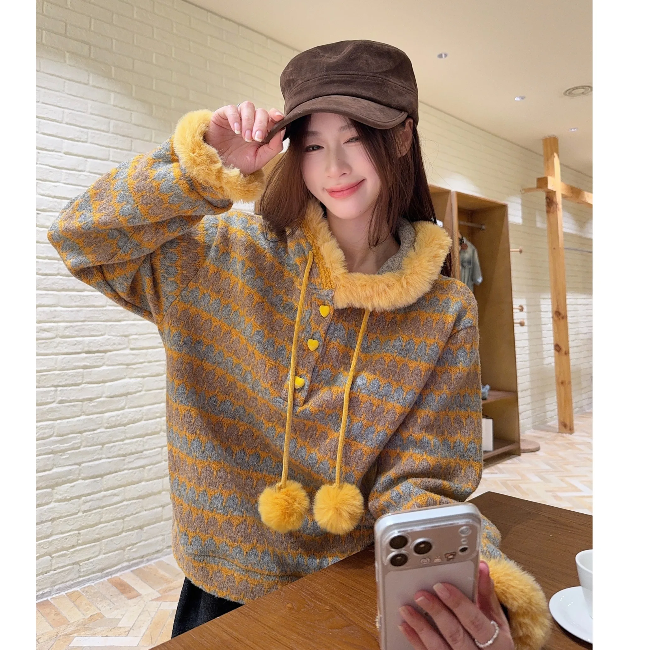 

Женский вязаный свитер с длинным рукавом, повседневный, свободного кроя, с капюшоном, теплый, в полоску, для осенне-зимнего сезона, из полиэстера