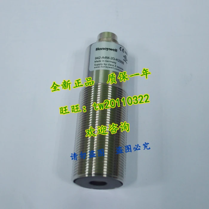 [Physical Photo] 942-A4M-2D-K220S Ultrasonic Sensor