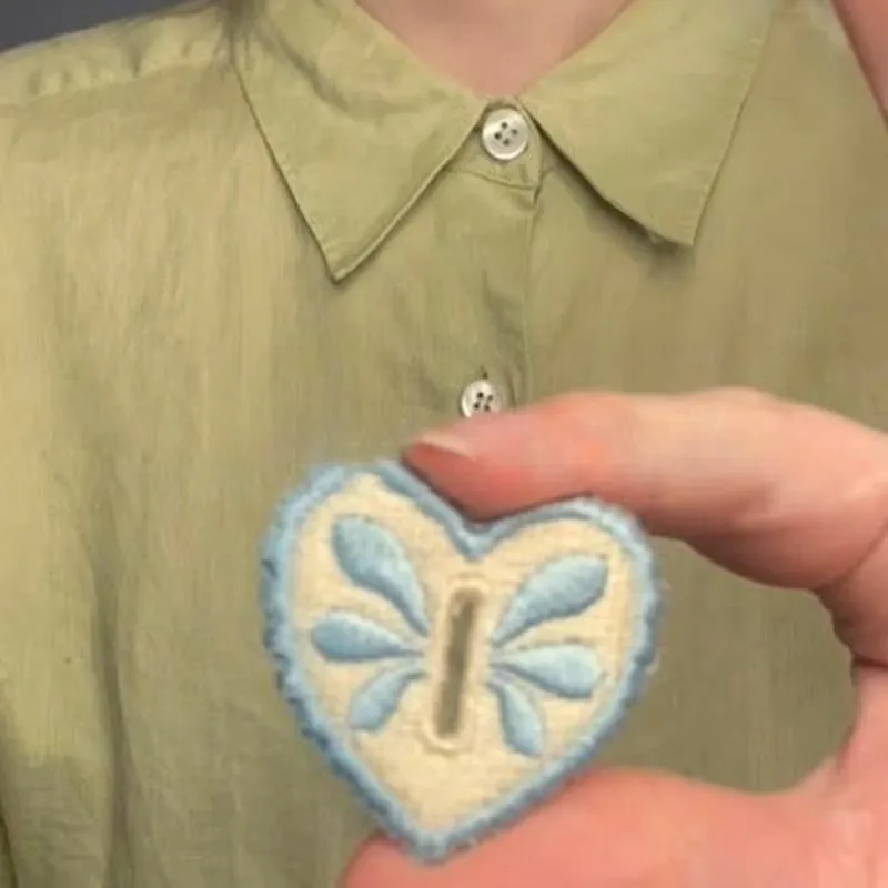 

10pcs Embroidery Button Hook creative Heart-Shaped Design Clothing Accessories Badge Sticker Embroidery Sticker Iron-on Patches