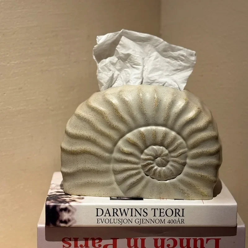 Luxury Resin Seashell Tissue Box, Creative Nautilus Shape Napkin Holder for Living Room, Coastal Style Home Decoration Organizer