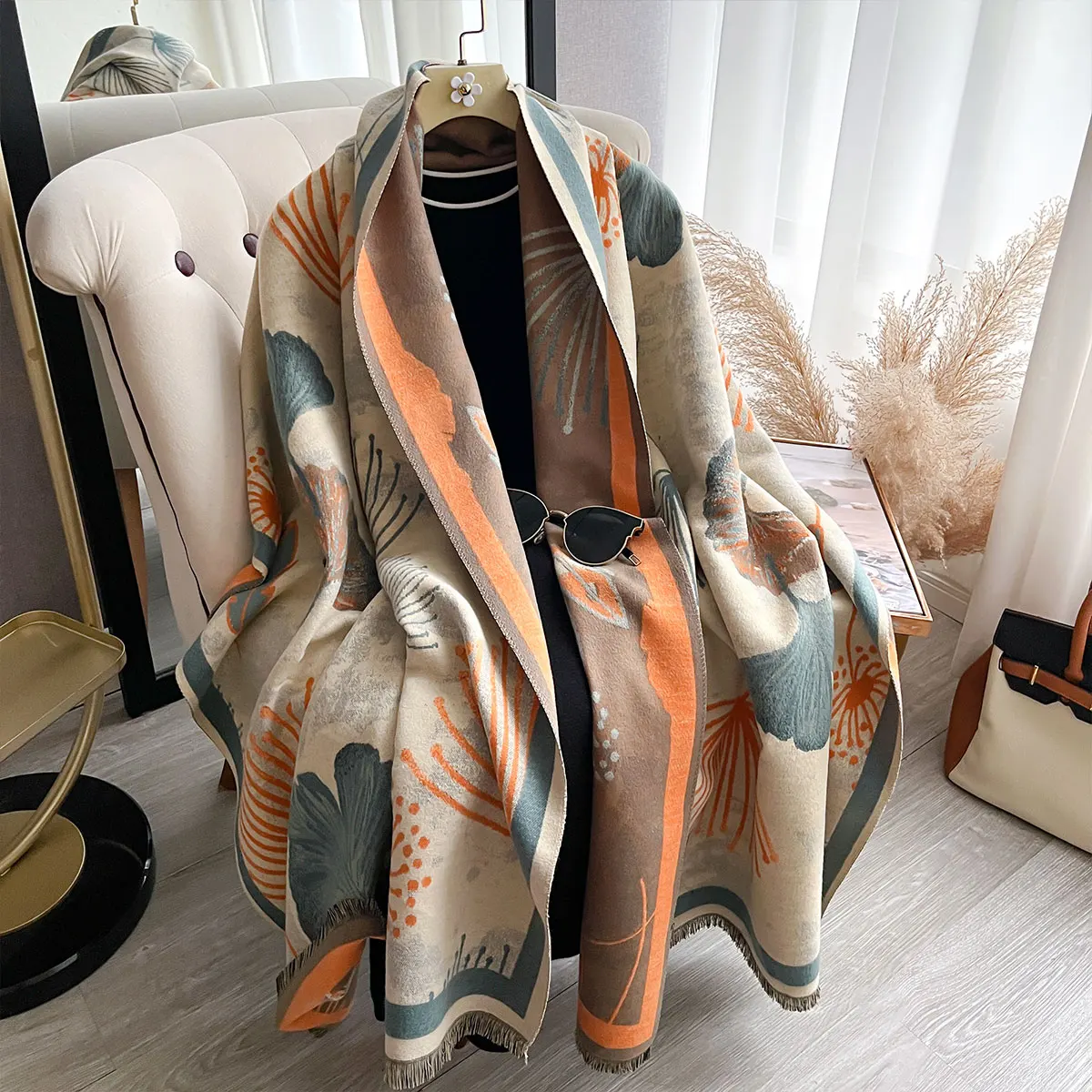 2025 New Winter Warm Cashmere Shawl Fashion Leaf Scarf Women Neckerchief Pashmina Head Scarves Wrap Femal Poncho Echarpe Bandana