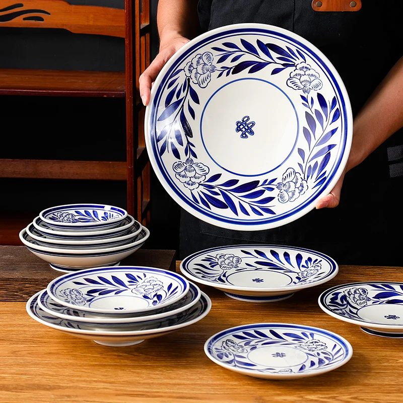 

Ретро-посуда в китайском стиле: сине-белая фарфоровая тарелка с глазурью, круглая, для ресторанов и домашнего использования