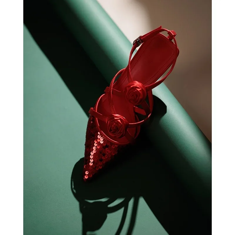

Retro Flower Sequins Sandals Stiletto Pointed Toe Mid-Heel High Heel Red Rose Designer Back Strap Elegant Buckle Strap Shoes