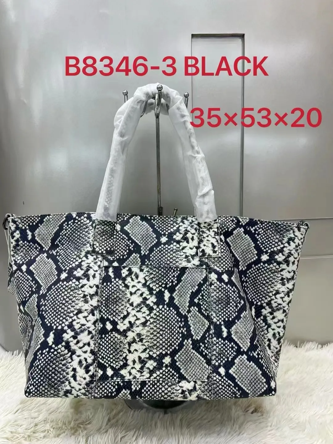 

Large Real Leather Women's Shoulder Bags Big Size Serpentine Image Embossed Handbags For Lady