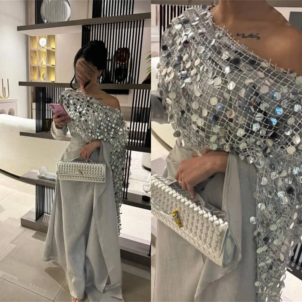 

Customized Temperament silver Satin Evening Dress Exquisite boat neck Long Sleeves Prom Dress Delicate Sequined Celebrity Gowns