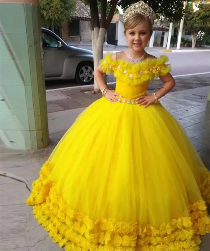 

Yellow 3D Flower Girls Dresses Jewel Neck Crystal Puffy Princess Birthday Party Gown Little Girl Pageant Dress