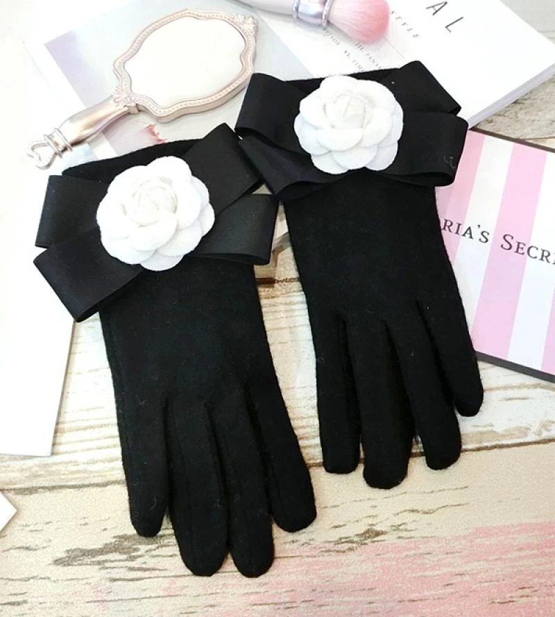 Guantes de Cachemira de invierno para mujer, versión coreana de fragancia pequeña, perla, 5 palabras, flor de Camelia, dedo, pantalla táctil