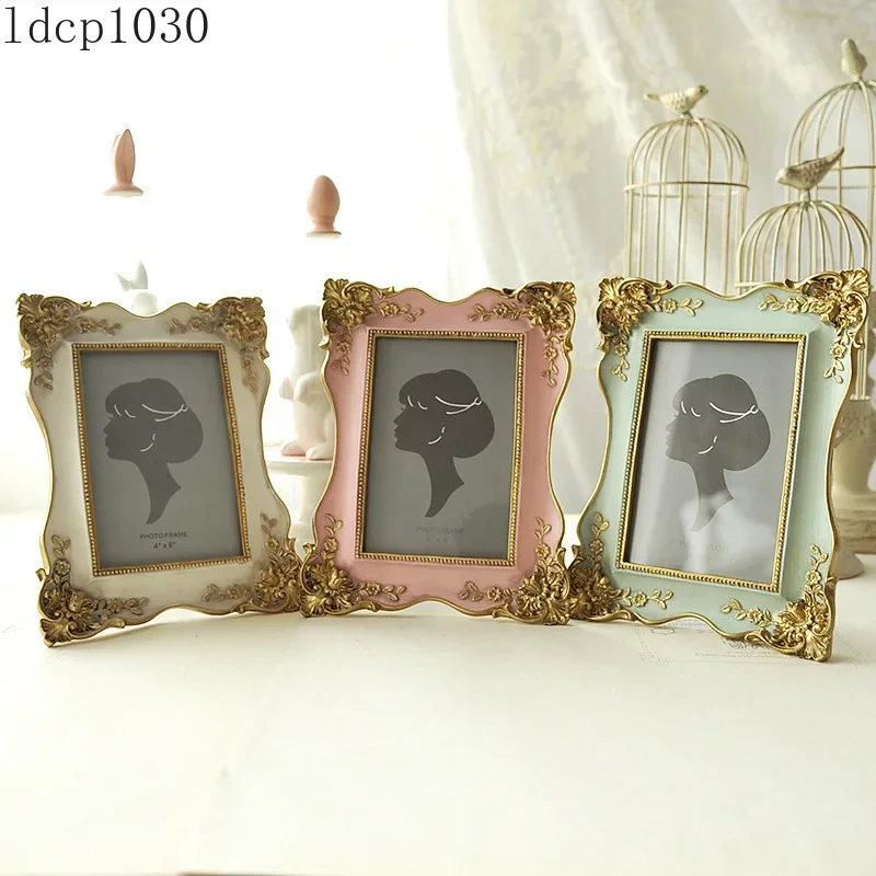 Embossed photo frame creative table European painted gold resin photo frame 6 inch photo frame home decoration