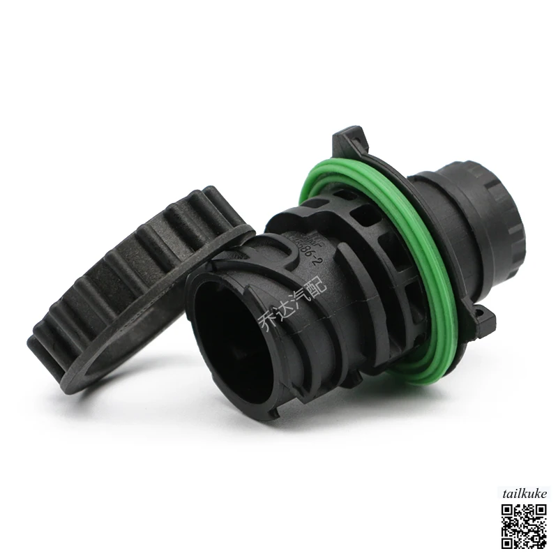 1-1813099-1 1-967402-1 connettore impermeabile automobilistico a 4 fori cablaggio tipo TE guscio circolare in plastica DIN