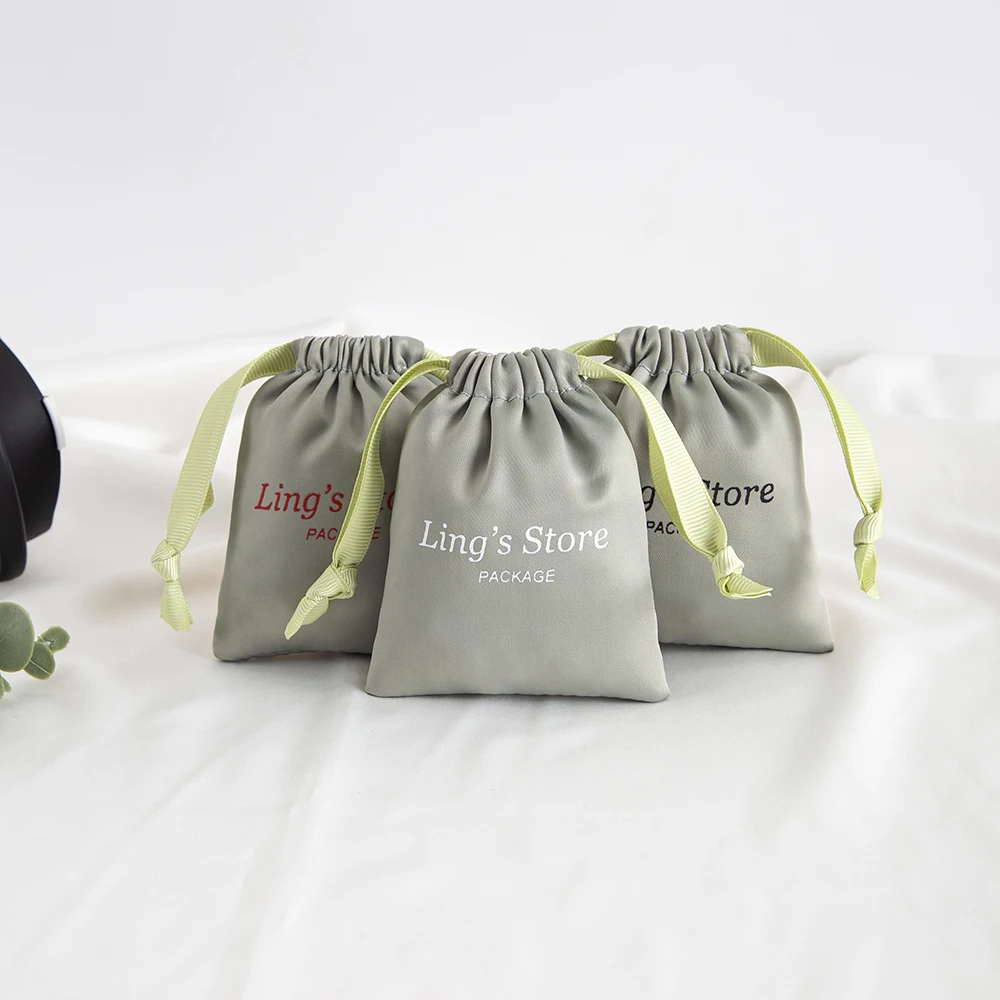 

50Pcs Custom Logo Lovely Green Silk Satin Jewelry Packaging Bag Cosmetic Boutique Storage Organizer Pouch Weddind Favors Pocket
