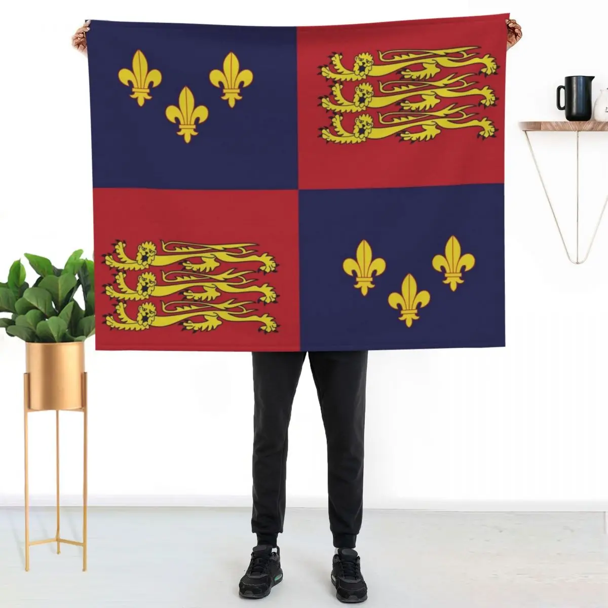 Royal Standard of England / Medieval Flag / 1406-1603 Throw Blanket Picnic Softest bed plaid Custom Tourist Blankets
