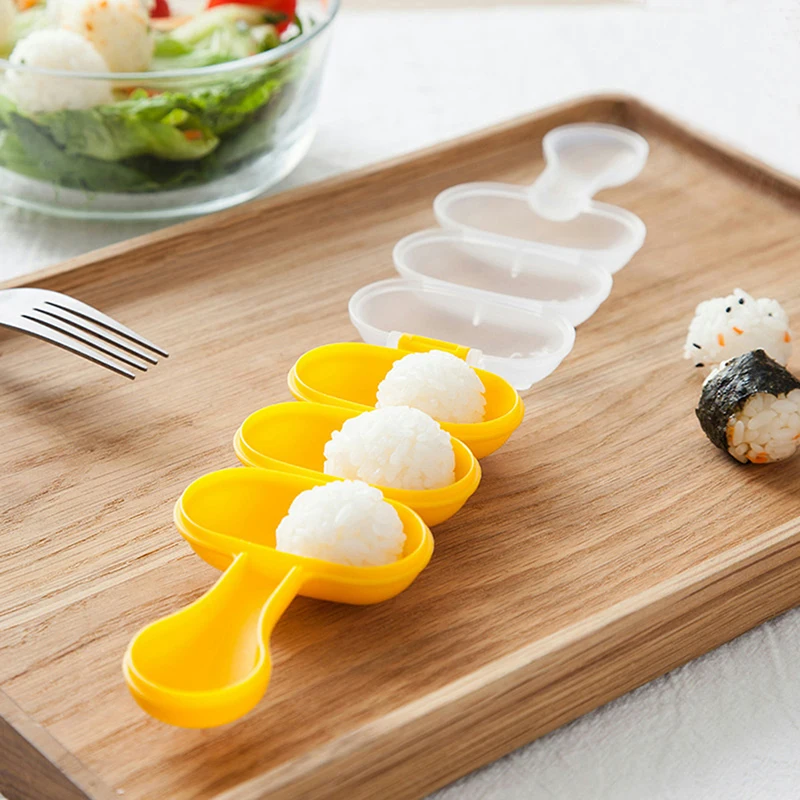 1Set Children shake a ball shaped rice ball meatball with 3 moulds sushi balls shake music rice ball mould