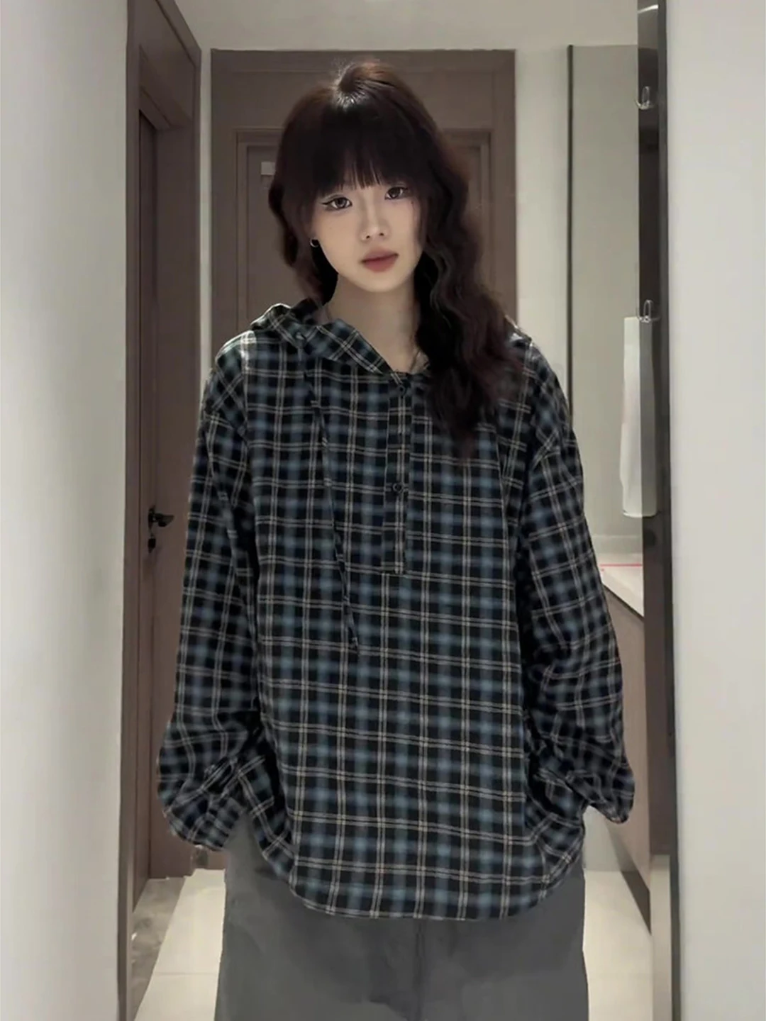 

Рубашка в клетку в американском стиле с длинными рукавами, мужская весенняя винтажная рубашка с воротником Генри и капюшоном, верхняя одежда Cleanfit, повседневная рубашка