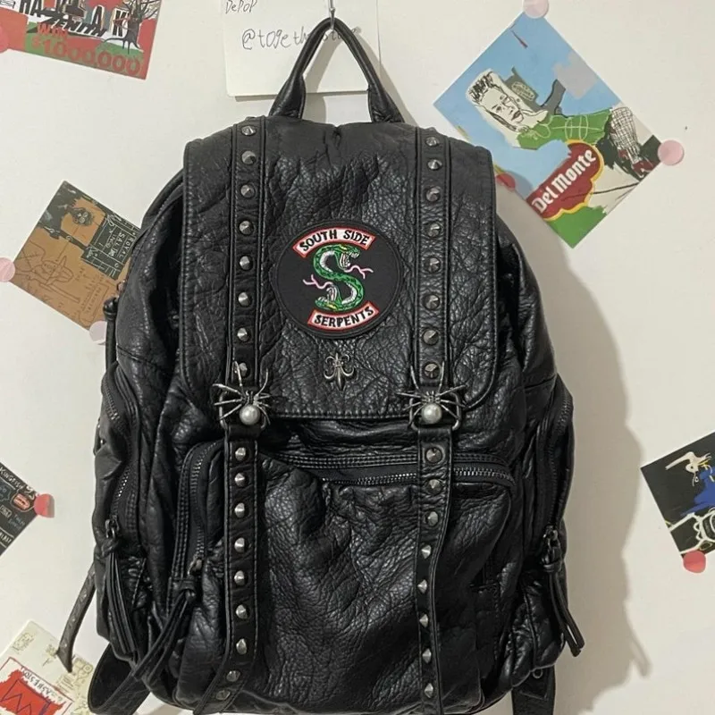 

Large Capacity Bag for Men Women's Punk Rivets Backpack Fashion Cross Personality Backpack Y2k Casual Drawstring Student Bags