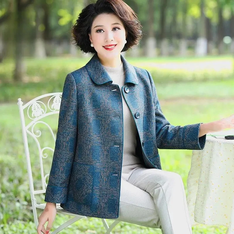 6XL 7XL Middle-aged Mother Casual Coat 2023 Spring Autumn New Short Jacket Large Size Loose Women Cardigan Tops With Lined W567