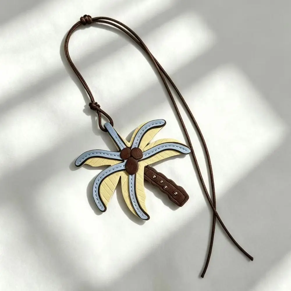 Trendy Beach Style Pu Leather Coconut Tree Pendant Leather Rope Summer Pu Keychain Creative Vacation Style Bag Charm Women
