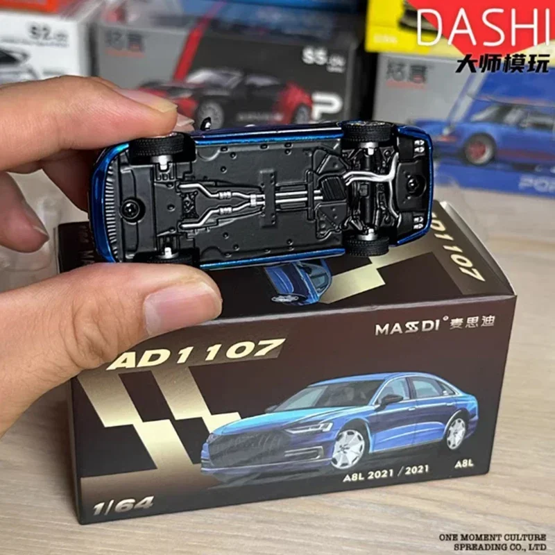 MASSDI Diecast 1/64 Scale 2021 Audi A8L Plating Blue /Black Alloy Simulation Car Model Static Decoration Collectibles Gift Toys