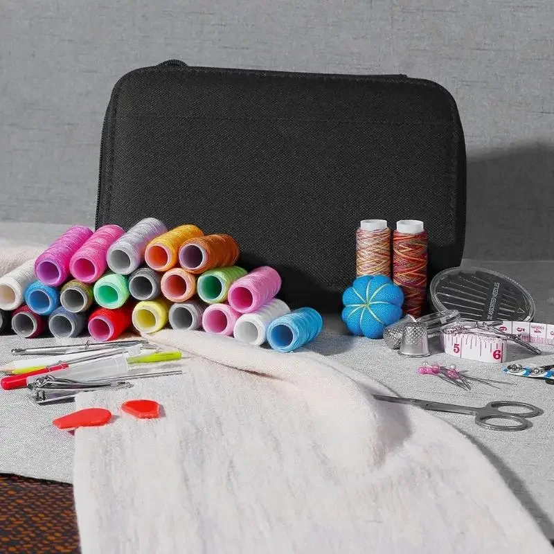 Kit da cucito Set di scatole multifunzione fai-da-te per quilting a mano Cuciture per filo da ricamo Kit di accessori Strumenti per punzonatura ad ago