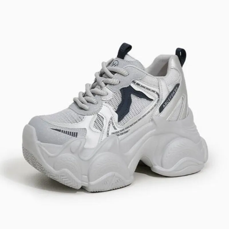 Women's Casual Height-increasing Shoes 2026 Spring New Women Thick-soled Breathable Versatile Elevator Lightweight Sports Shoes