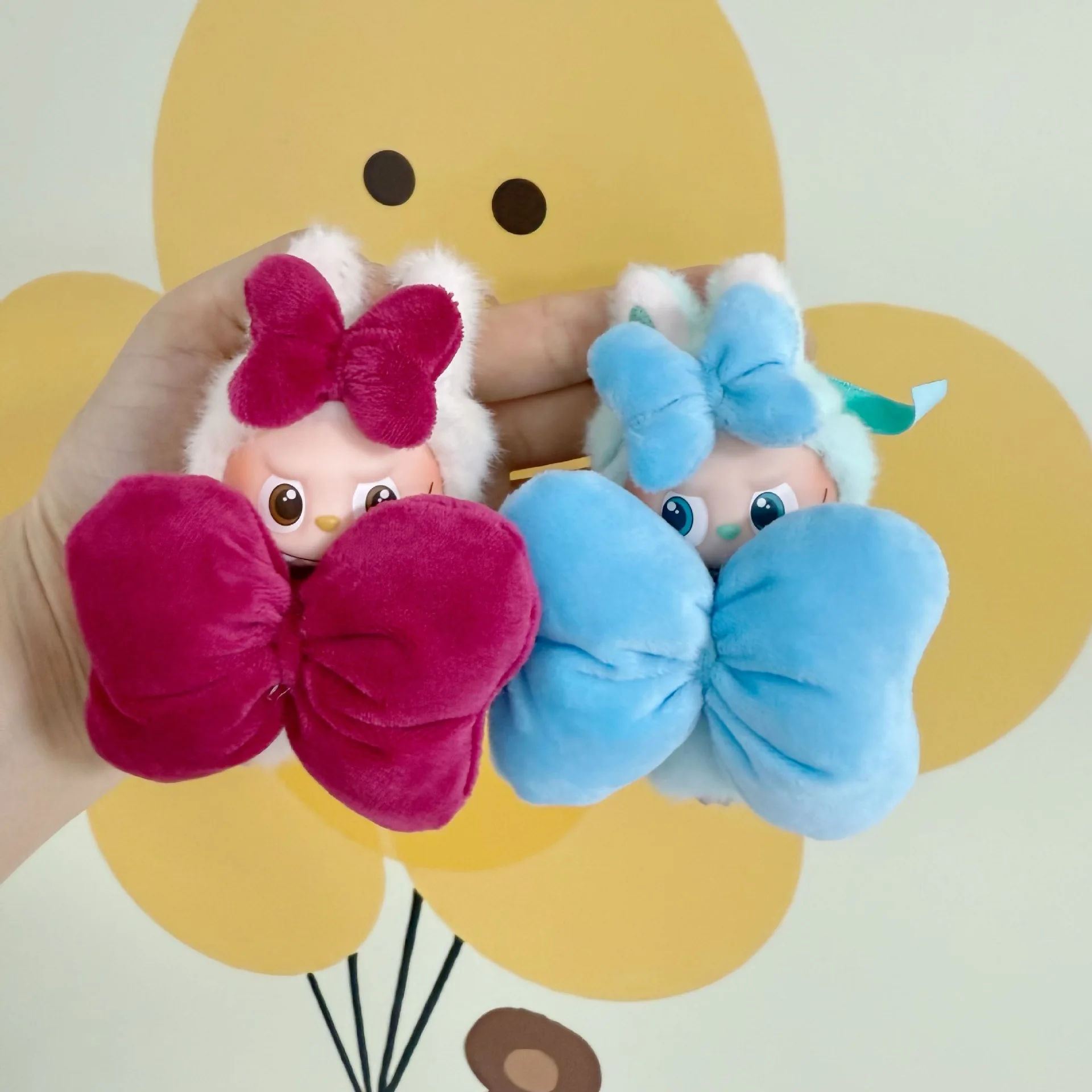 4.0 Mini Version Small Nose Gable Pendant Labu Cloth Clothes Mary Cat Keychain LABUBU Cute Bow