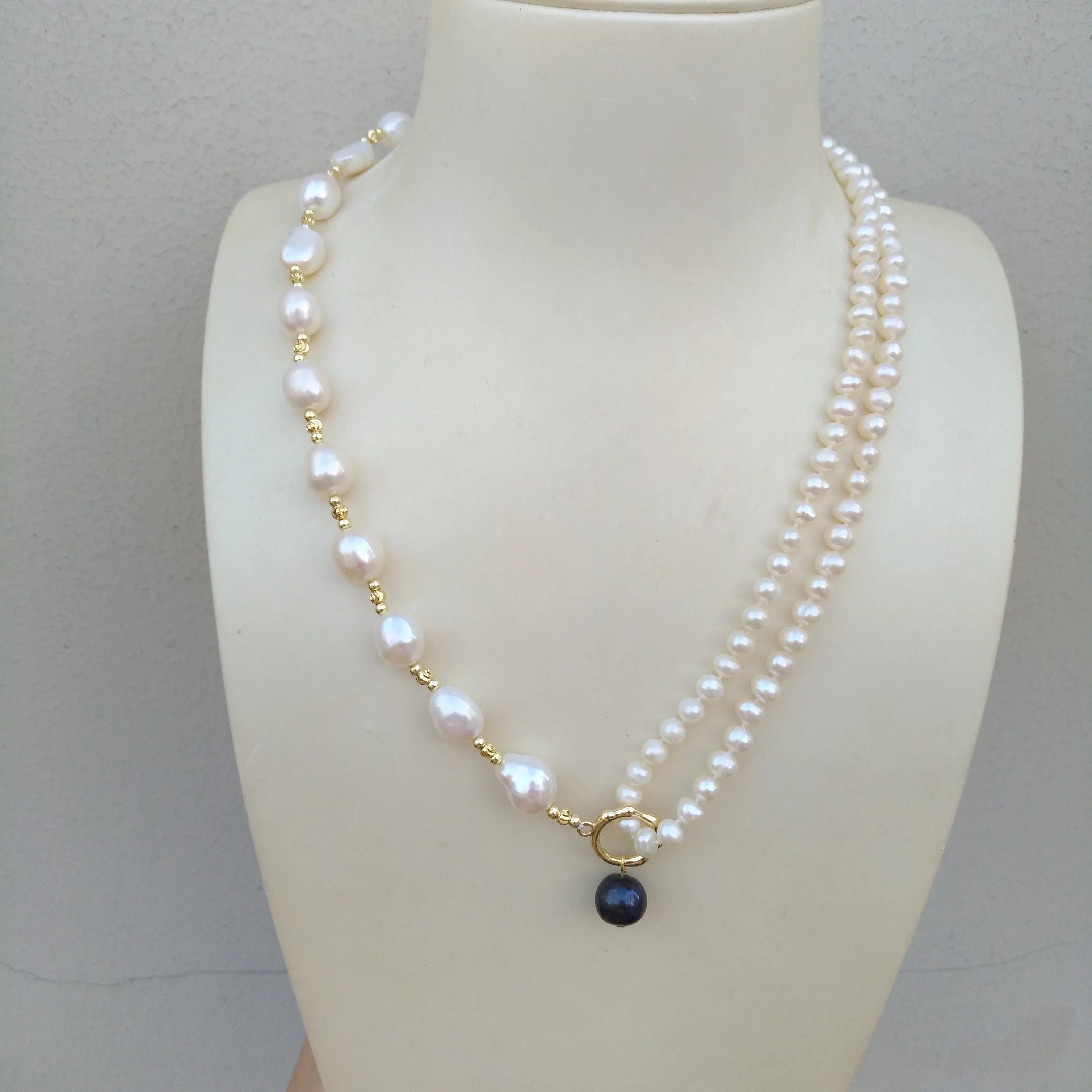 18in Exotic Design Genuine Natural South Sea Big&Small White Pearl Necklace Black Pendant 14K Gold Filled Any Occasion