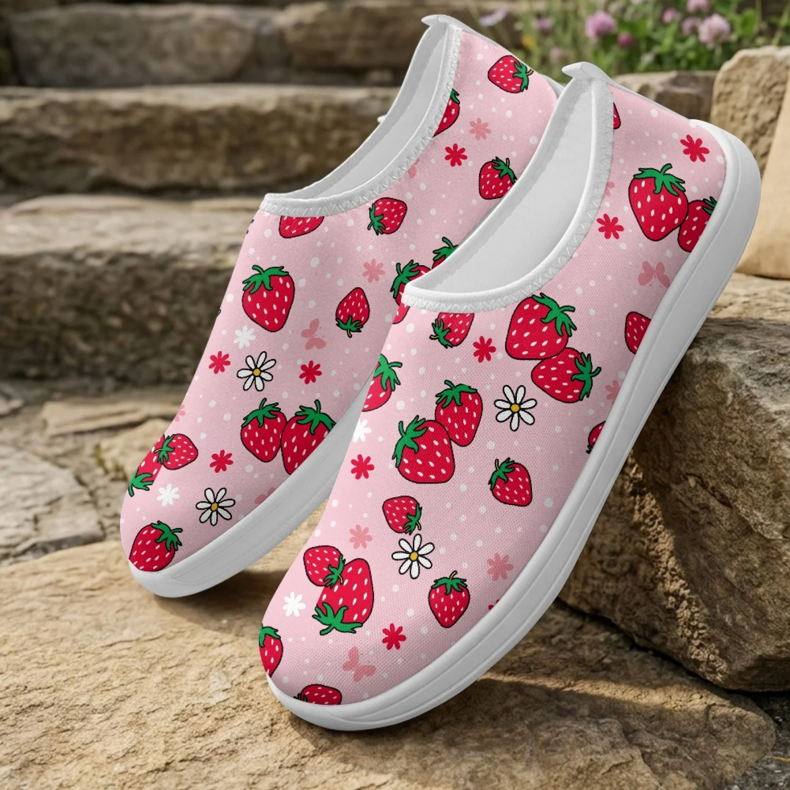 XIXIRIMIDO Women Slip-on Wide-toed Shoe Nurse Shoes Men's Sneakers Casual Shoes Zapatillas de Mujer Tenis Feminino Strawberries