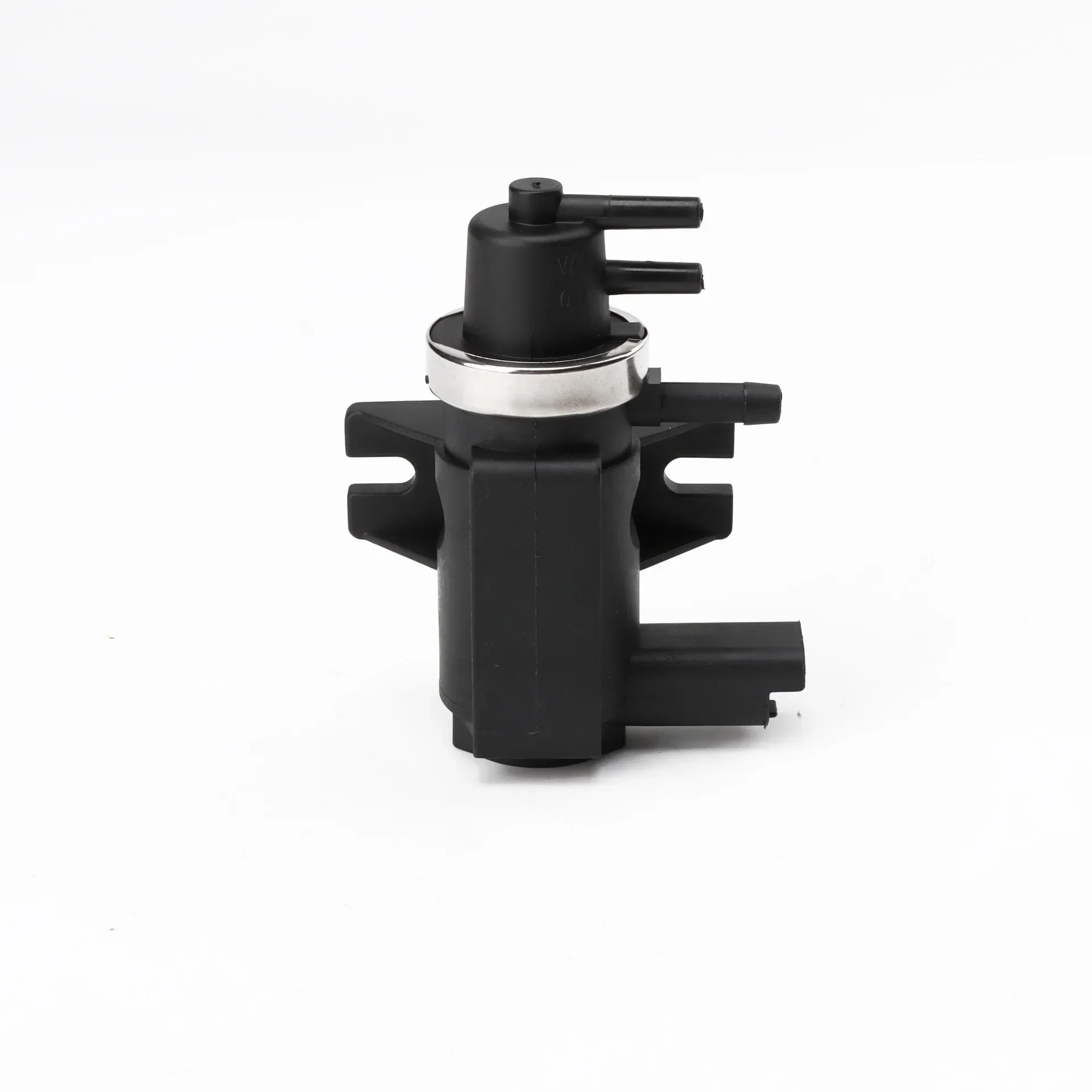 

Tool AccessoriesSolenoid Valve CM5G-9F490-BA \Oe CM5G-9F490-AA