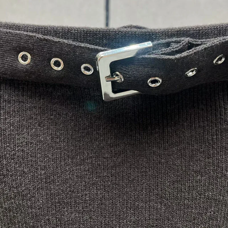 Damen-Strick-Shorts mit Gürtel, modische sexy Slim-Fit-Strickjacke mit Stehkragen, hochwertiges Set, Herbst, Neuankömmling, 2025, Y2K