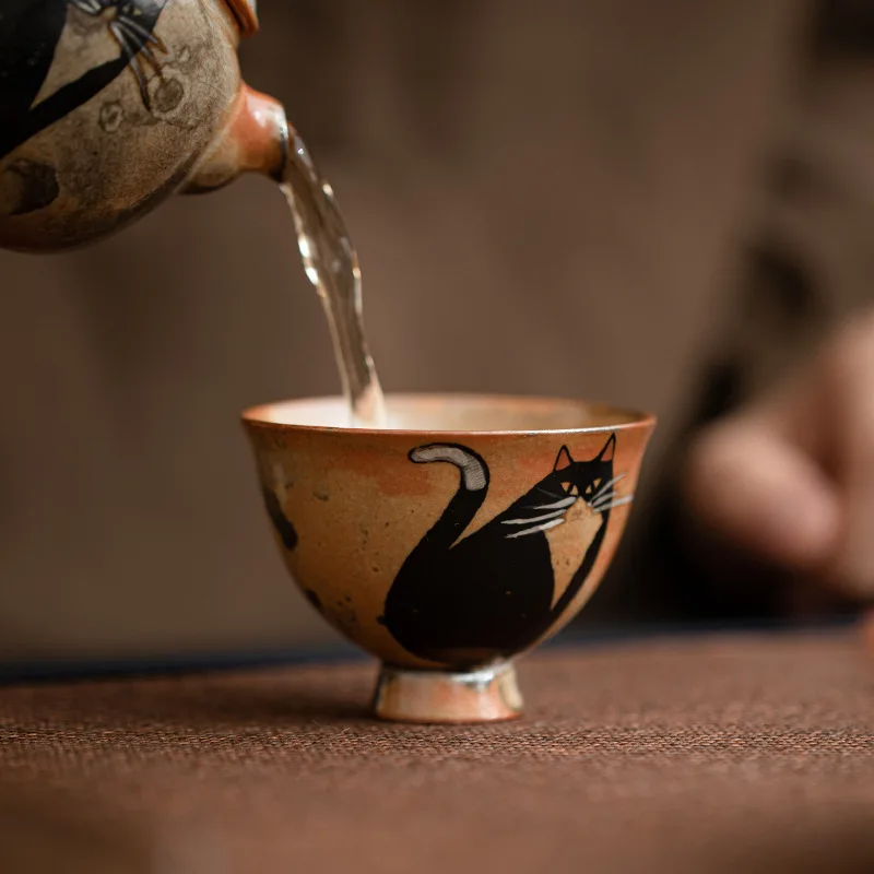 Japanese Handmade Retro Ceramic Kung Fu Teacup Kiln Change Cat Shape Master Cup Funny Personal Tasting Tea Cup