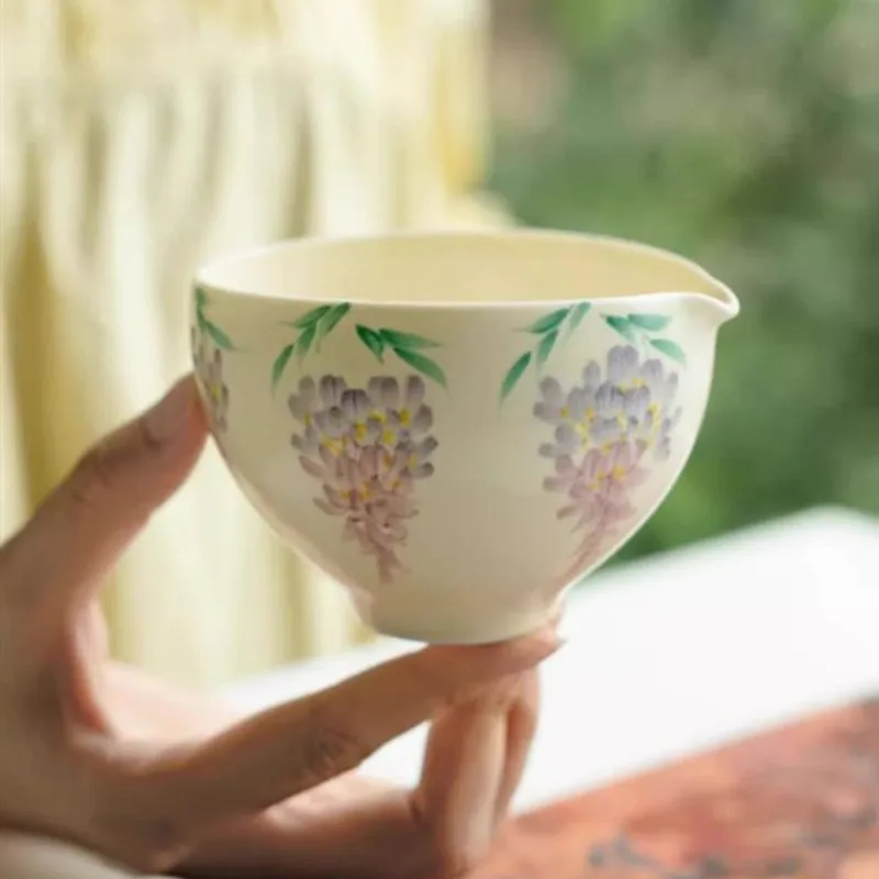 

Chinese Ceramic Fair Cup Handmade Flowers Pattern Teacup Travel Personal Tea Cup Beauty Tea Infuser Teaware Tea Ceremony Gifts