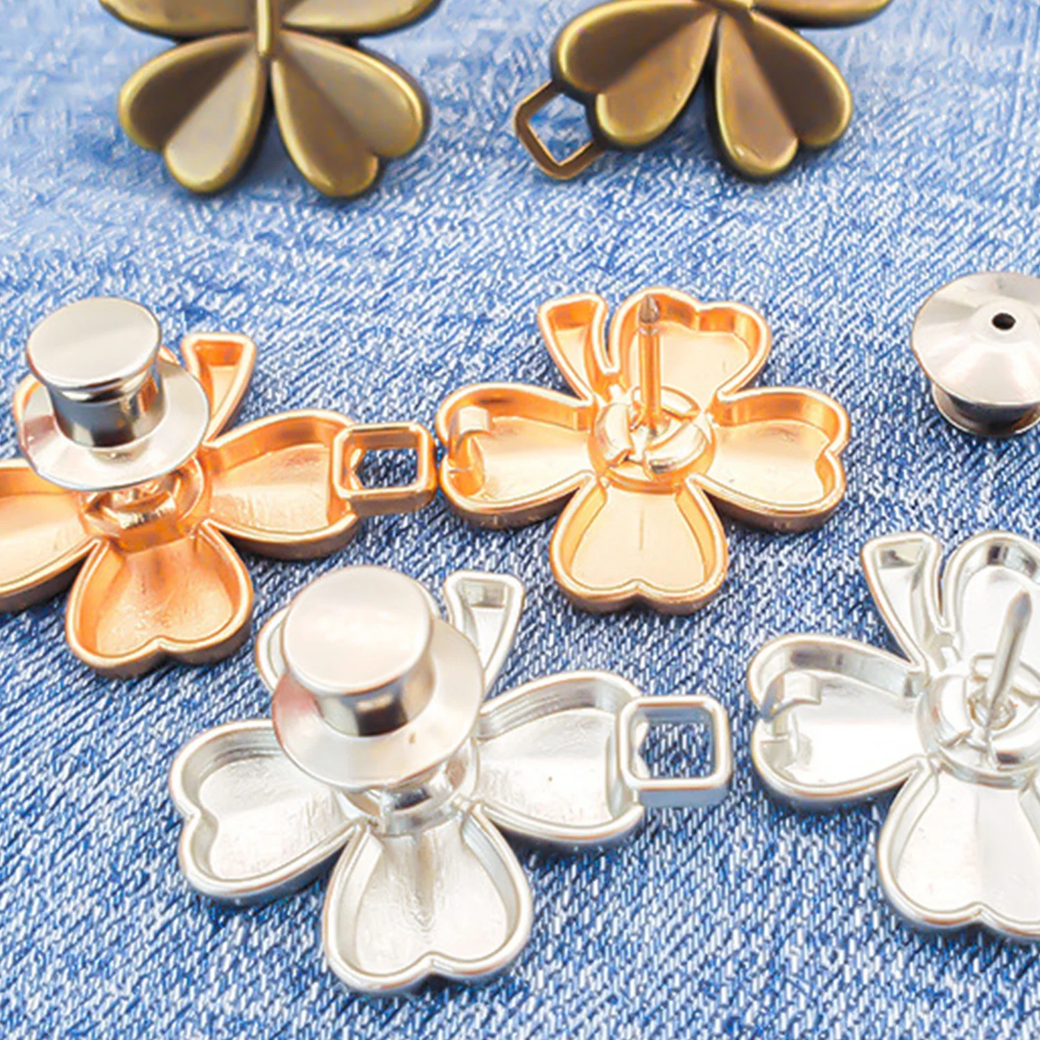 2 Pcs Four Leaf Clover Pants Brooches Buckle Pins Tighten Waist Waist Clip Adjustable Snap Detachable Button For Pants Jeans