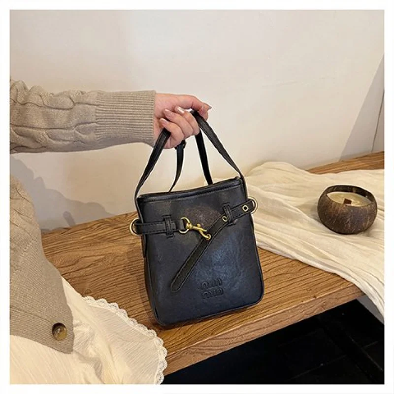

Modern Minimalist Crossbody Bag Women Luxury Leather Small Designer Handbag Chic Simple