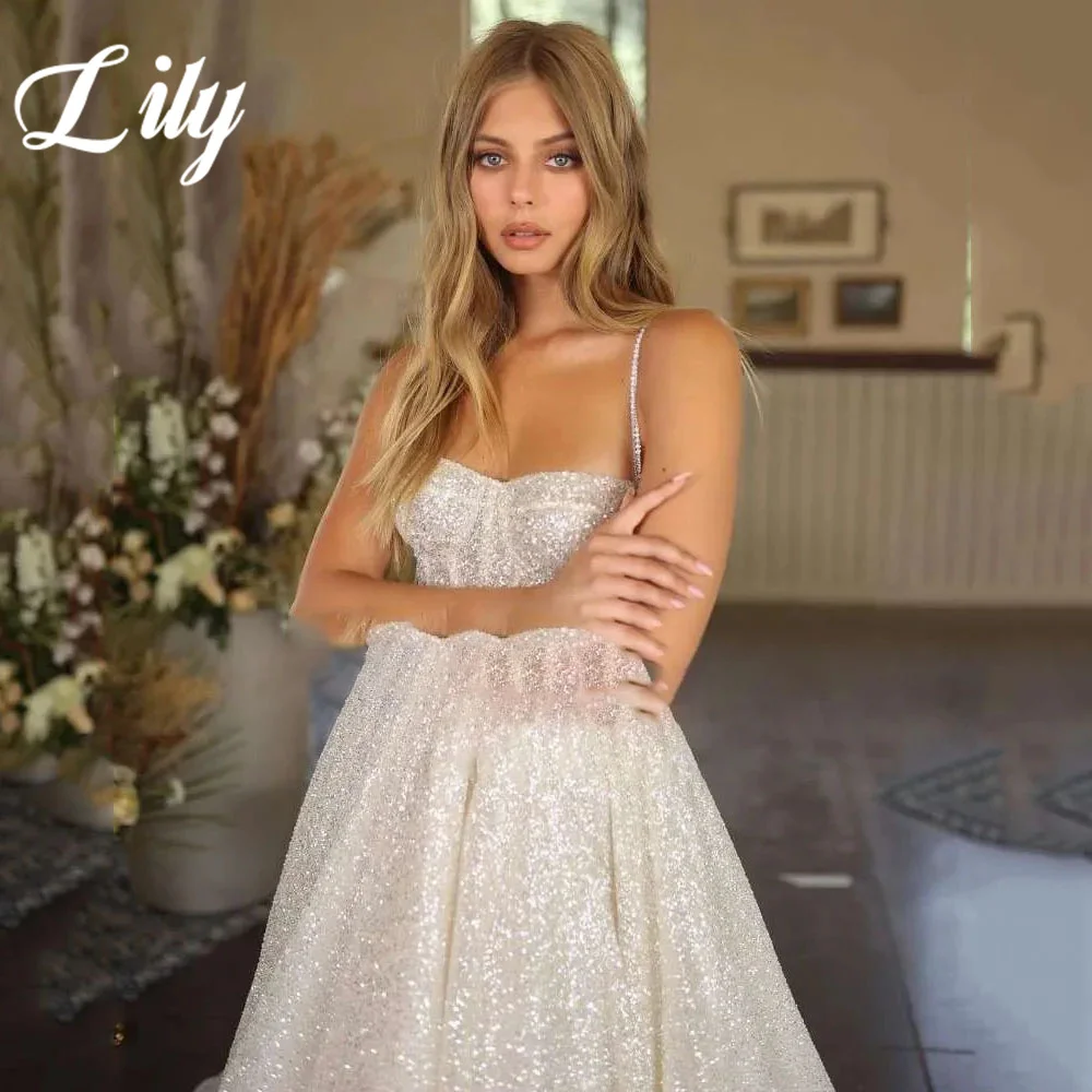 Lily White Sweetheart Prom Dress Spaghetti Strap Abito da sera senza maniche Pieghe Paillettes Abito da festa in raso A-Line Robe De Soirée