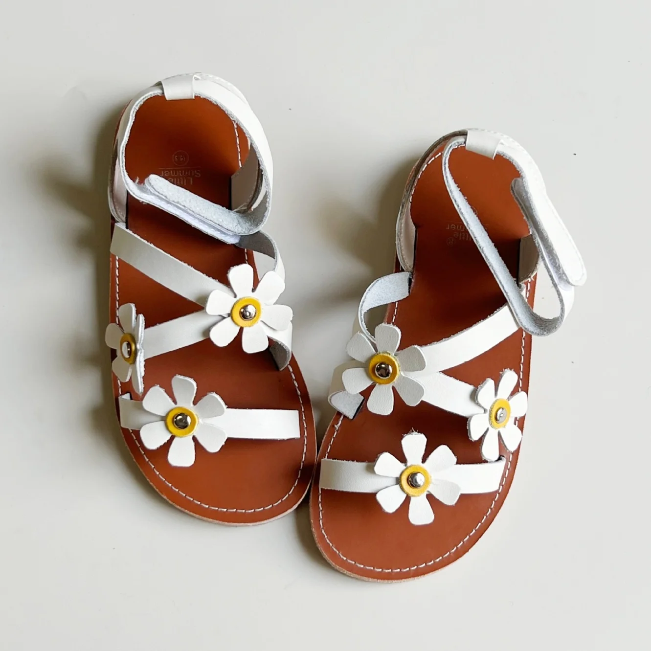 Genuine Leather Sweet Flowers Baby Girl's Garden Sandals Non Slip Quick Dry Open toes Children's Fashion Sandals Vacation shoes