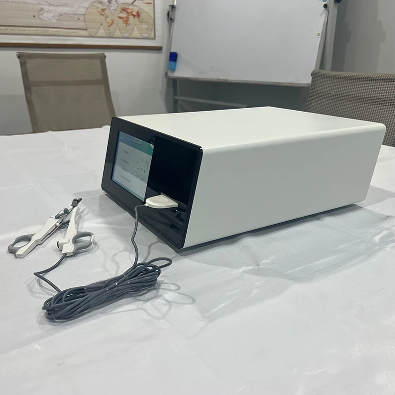 Surgical Instruments Ligasure Vessel Sealing Medical Disposable Curved Small Jaw Open Sealer Divider Forceps