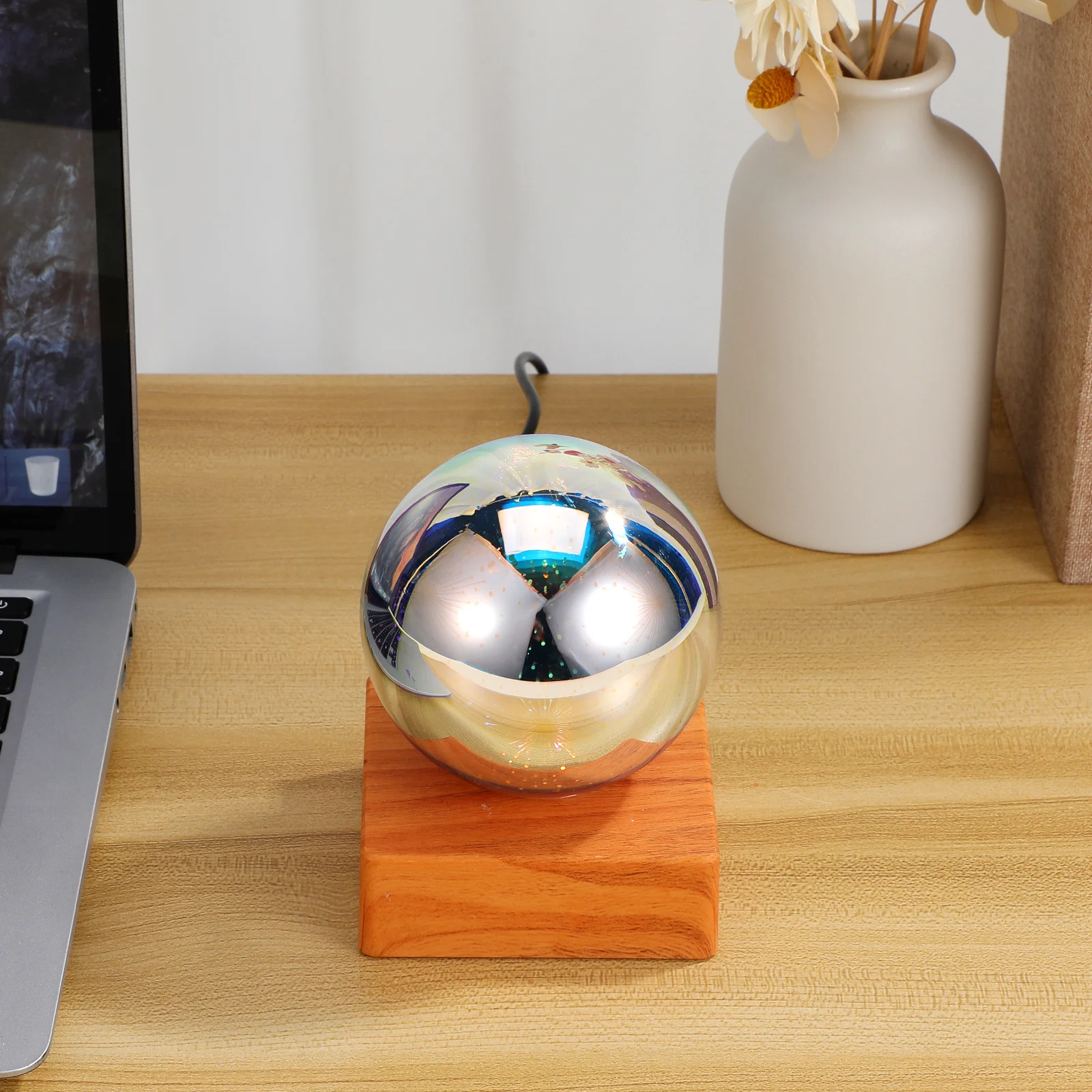 1Pcs Sky Ball Projection Light Colorful Night Lamp Creative Bedroom Atmosphere Light Decorative Bedside Lamp Romantic