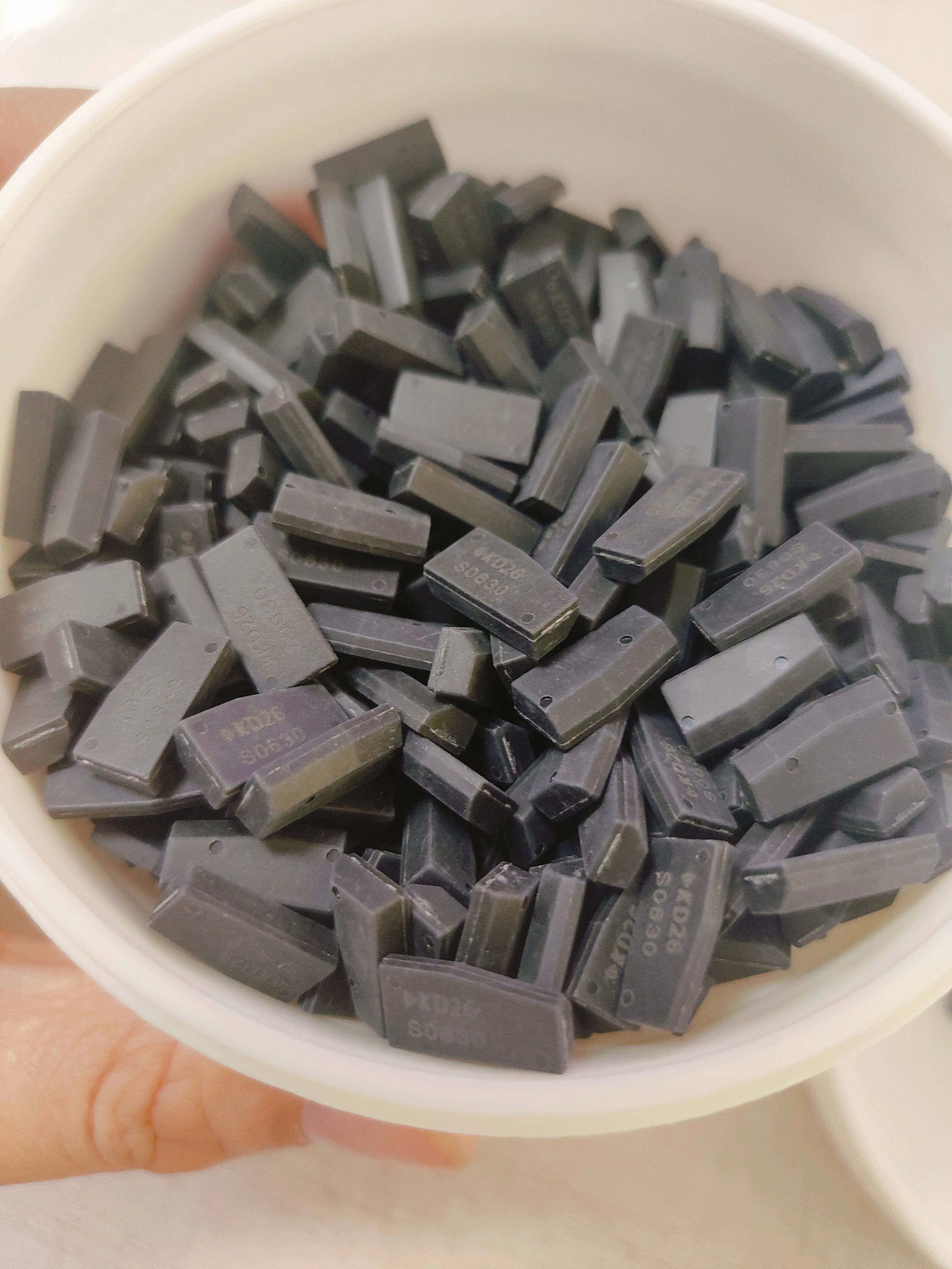 KEYDIY KD Super Chip D26 شريحة جهاز إرسال واستقبال تدعم 7935(ID33) ID46 ID8E ID8A ID8C تعمل لـ KDX2 KD-MAX KD-X4