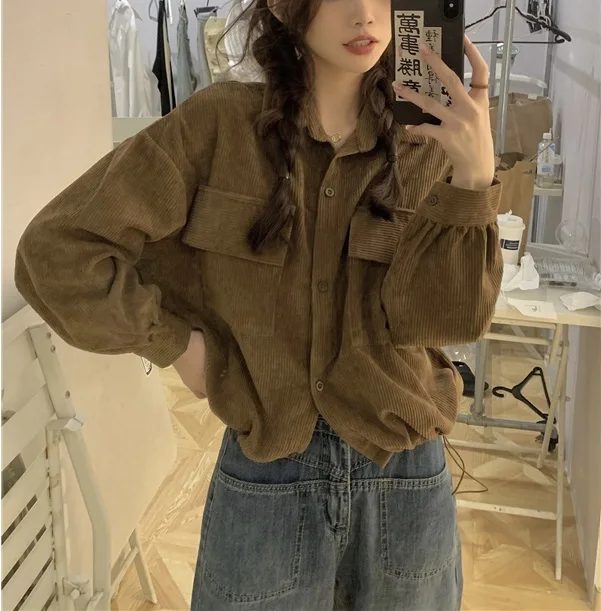 Real price Korean autumn and winter retro versatile single breasted lapel short corduroy shirt loose long sleeved jacket