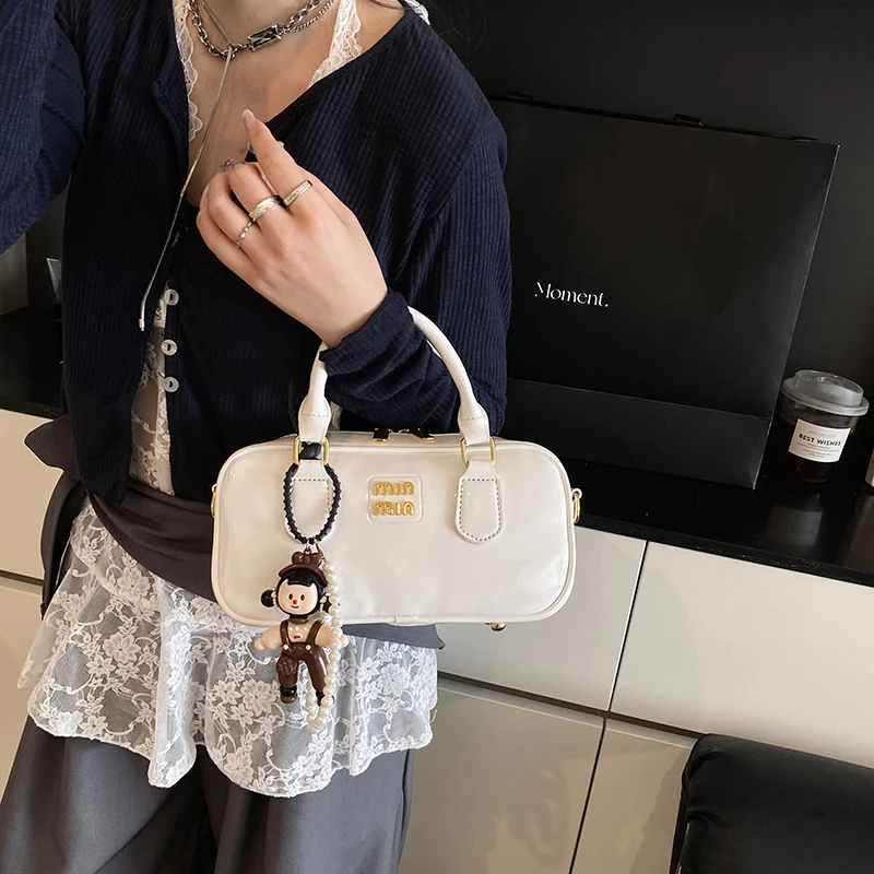 

Classic Leather Crossbody Bag for Women, Ladies Shoulder Bag Elegant, Luxury Brand by Famous Designer