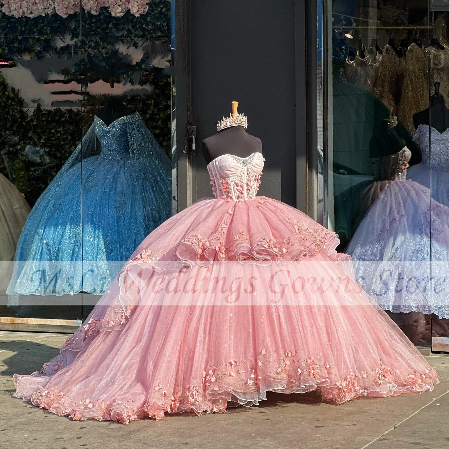 สีชมพูชุดราตรีชมพู Quinceanera ชุด Appliques ลูกปัดชั้น Vestido De 15 Anos Luxury วันเกิด Party พรหมชุดที่กำหนดเองทำ