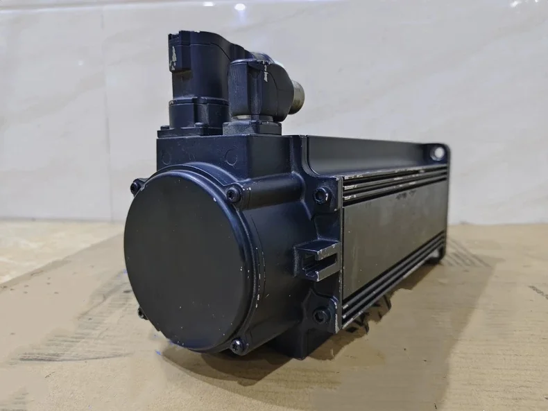 New Variable Frequency Drive Fast Dispatch Servo Drive    MAD160B-0200-SA-S2-BQ0-05-N1    MAD130B-0150-SA-S2-HH0-35-N1