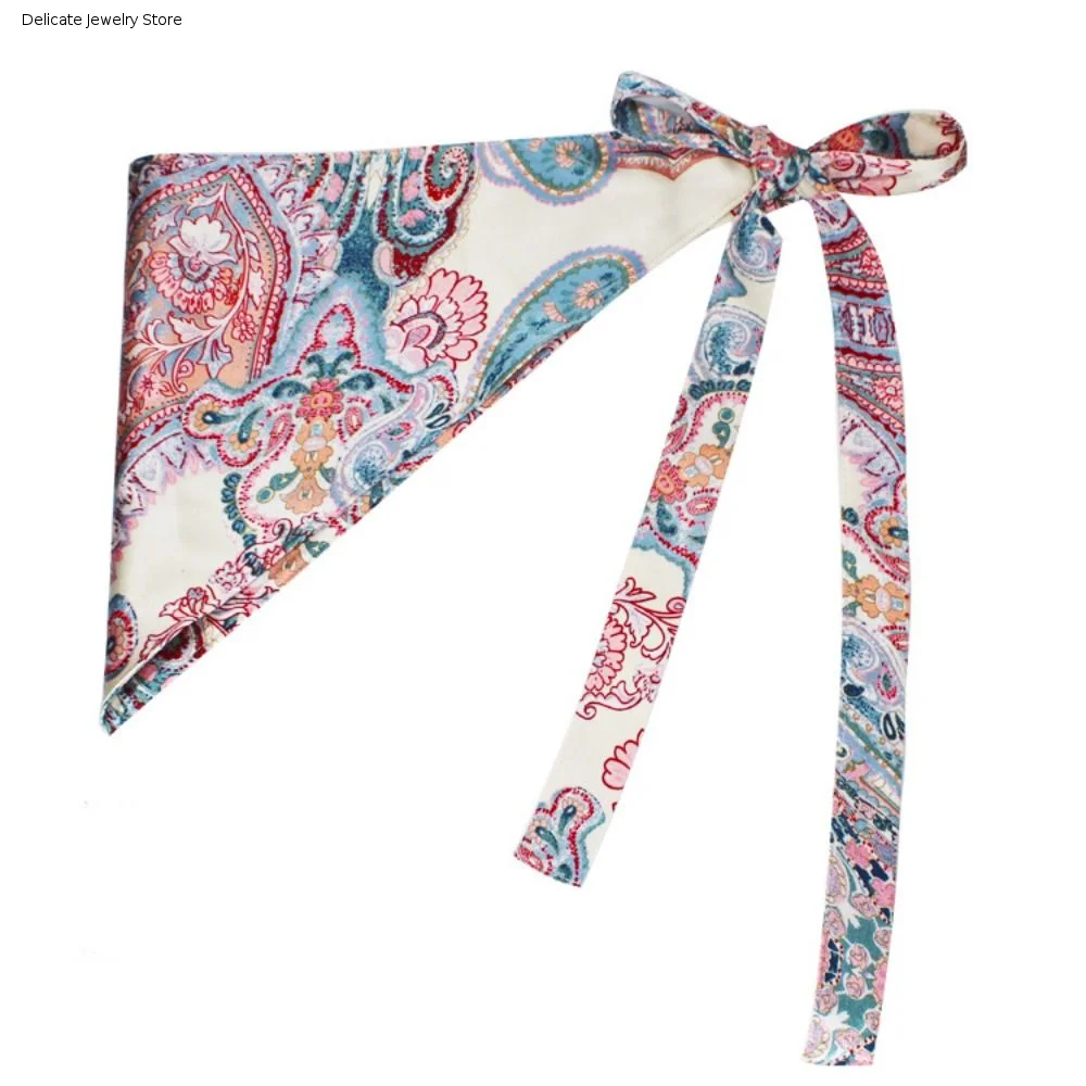 cinto-triangular-Etnico-estilo-chines-com-bordado-estampa-floral-e-franjas-acessorio-de-vestuario-exquisito