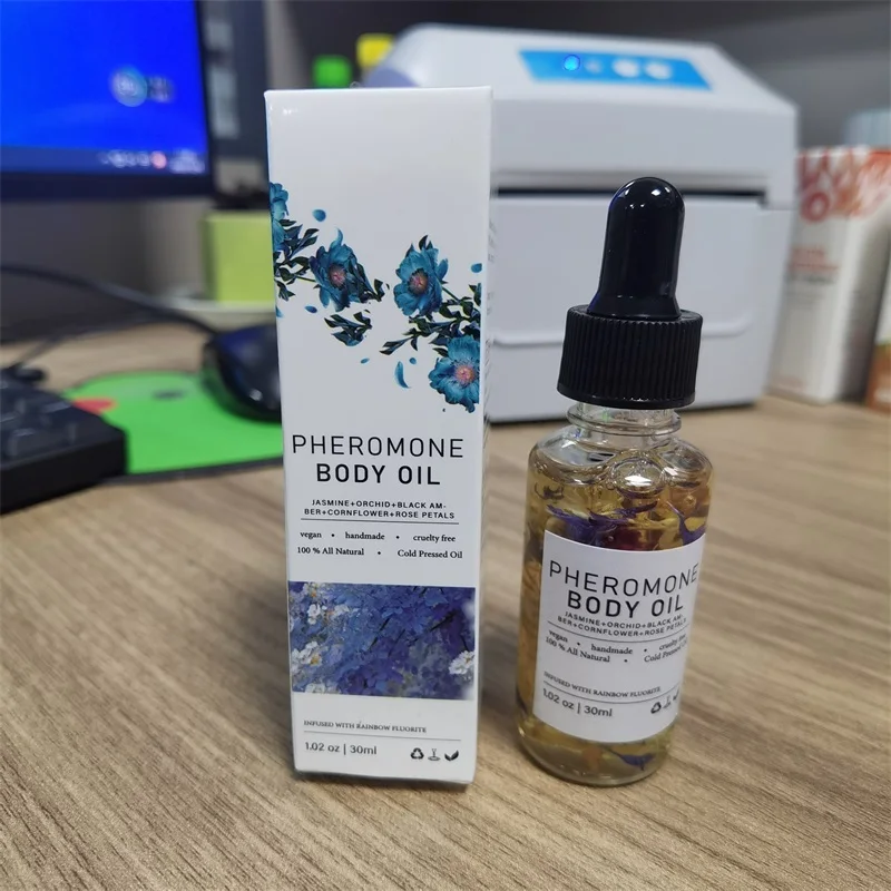 

30ML Pheromone Essential Oil Petal Massage Oil Long Lasting Natural Moisturizing Skin Silky Body Oil Emitting Fragrance Care