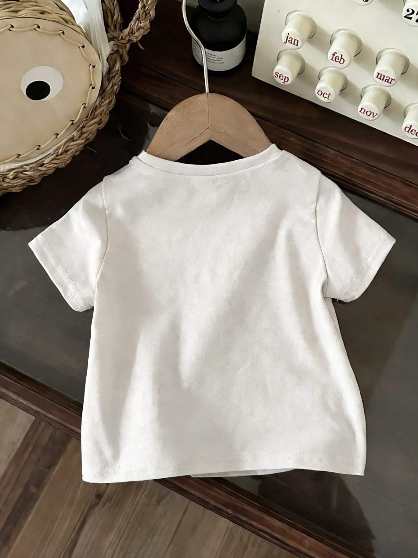 2026 casual and comfortable children's clothing star letter pattern printed loose short sleeved solid color top T-shirt