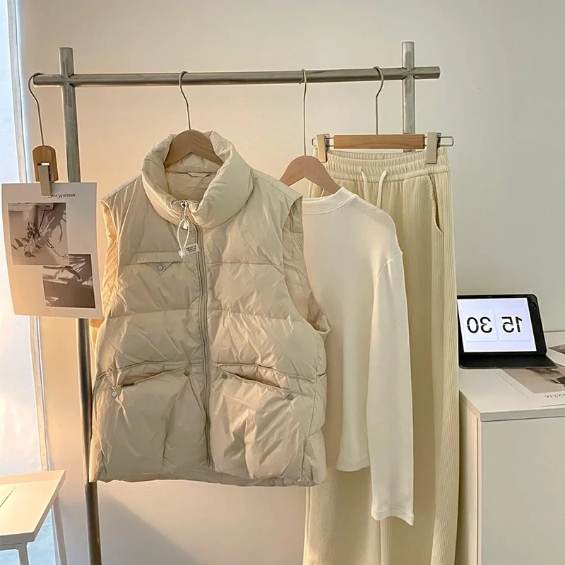 

Extra Large Size 300 Pounds Bright Finish Sleeveless Vest Jacket Women Casual All-Match Winter Outerwear Comfortable Fit