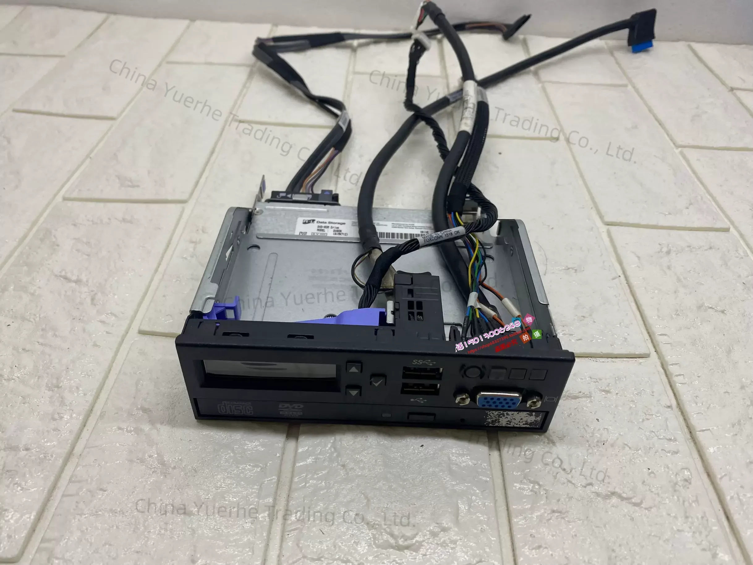 

Диагностическая поверхность klatki переключателя X3550 M5 00KA749 00KA753 с ЖК-экраном на складе Протестировано хорошо